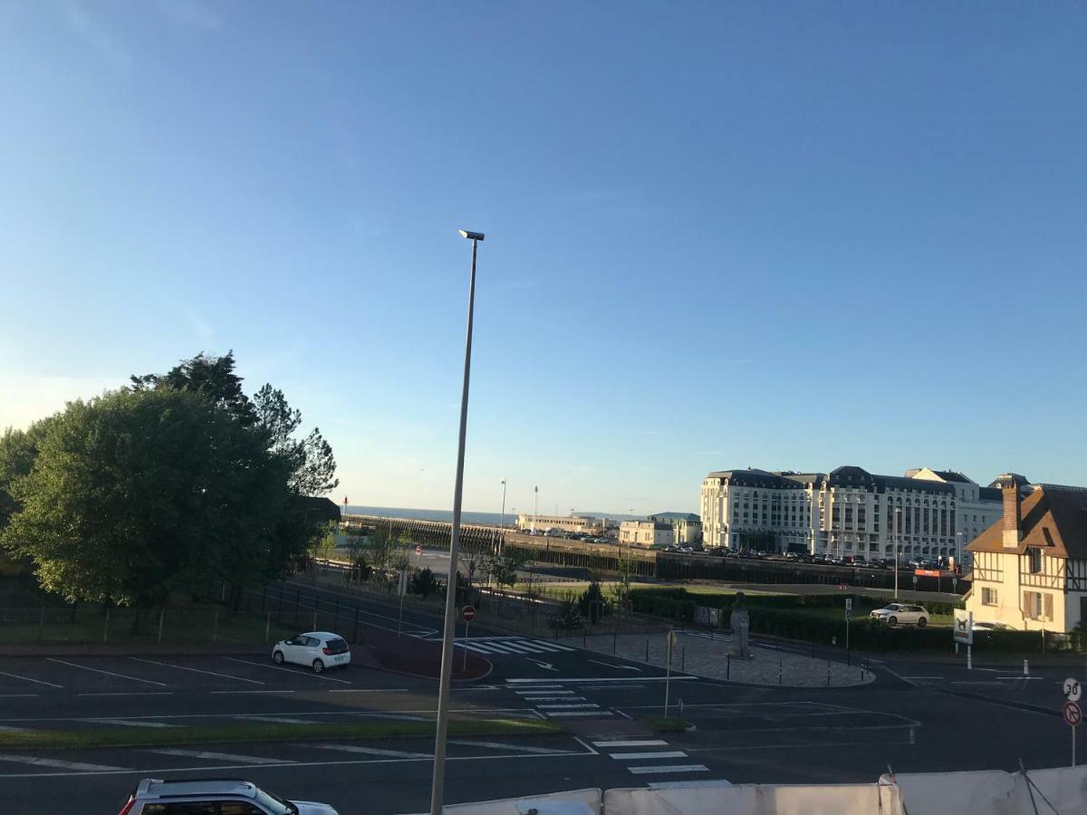 La Vue  - Studio en Bord de Mer Leilighet Deauville Eksteriør bilde